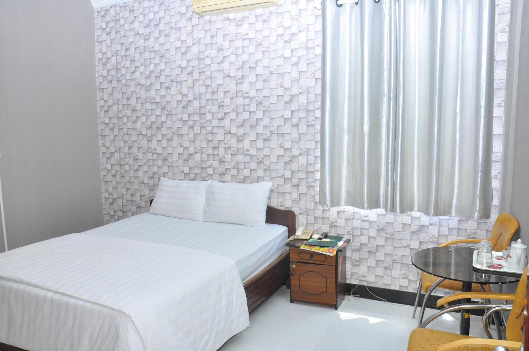 Phu Qui Hotel Soc Trang Room photo